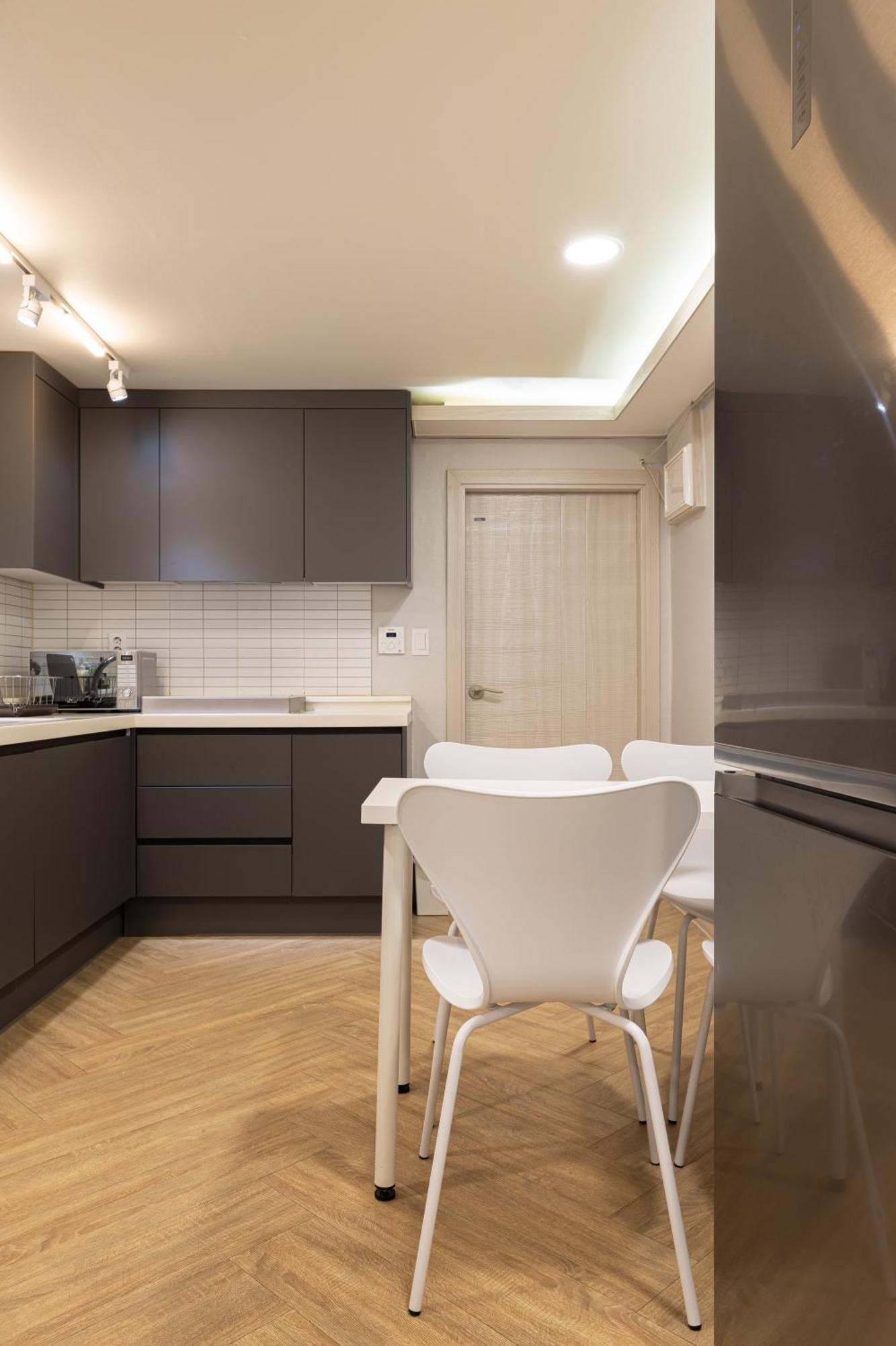 Guest house Woody Two Bedroom In Hongdae *